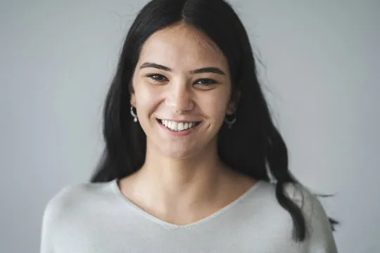 客服 '甜过初恋' 小美